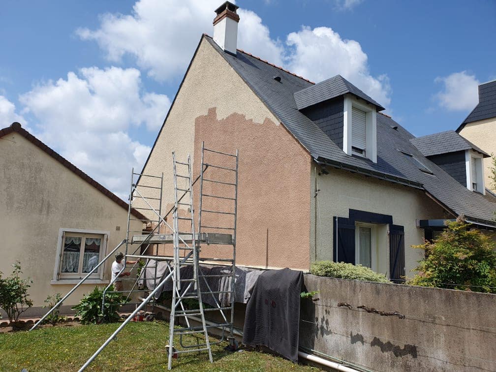 AVANT - ravalement façade Angers
